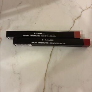 2 MAC Lip Pencils in whirl and cherry. Gorgeous colours! Brand new! Flattering